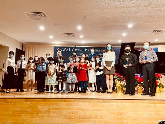 Spotlight Piano School