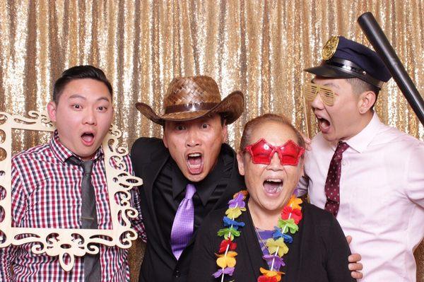 Thousand Words Photobooth