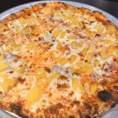Small 104 - Hawaiian pizza