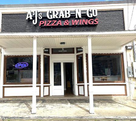 Aj's Grab N Go Pizza & Wings