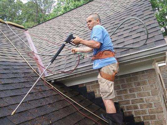 Above & Beyond Roof Cleaning