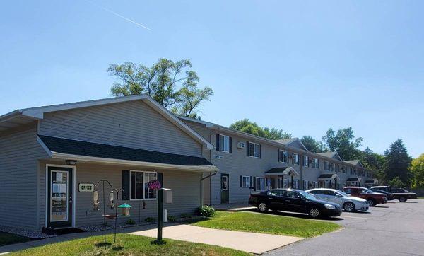 Brookwood Springs Apartments