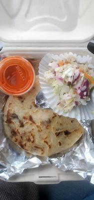 beef and cheese pupusa