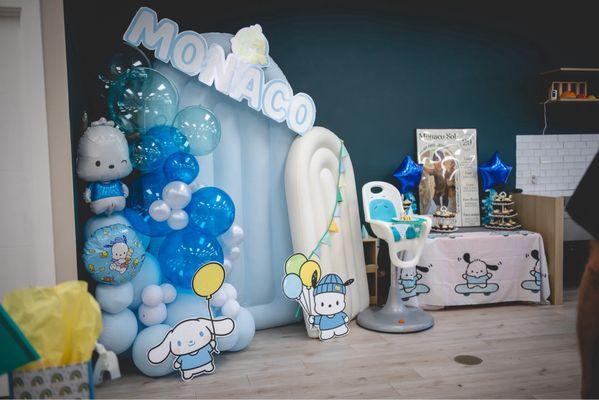 Great space to decorate.