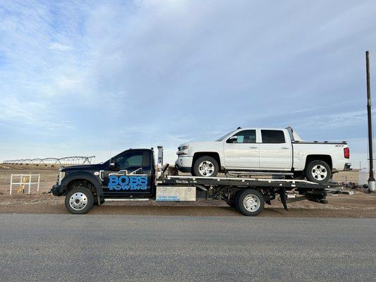 Bob's Towing