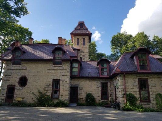 Mac-A-Cheek, constructed from 1864 to 1871, was built by Abram S. Piatt, a wealthy farmer, politician, and general during the Civil War.