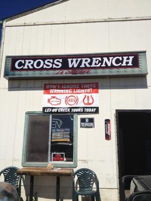 The crosswrenchautorepairs !