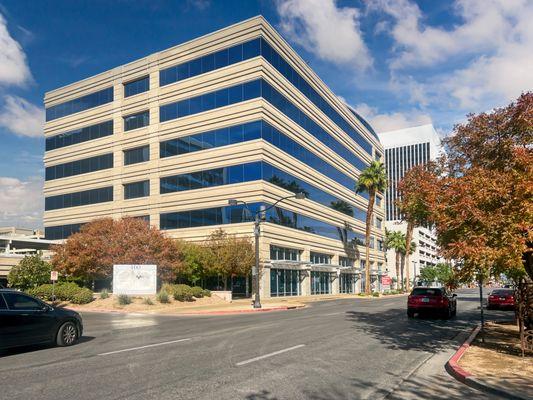 HQ Las Vegas - S 4th St