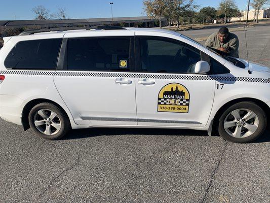 M&M Taxi