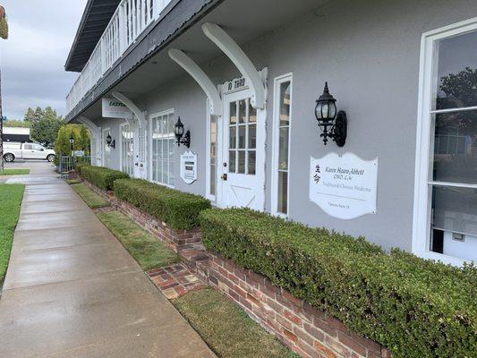 Karen Hearn-Abbott, OMD, L.Ac