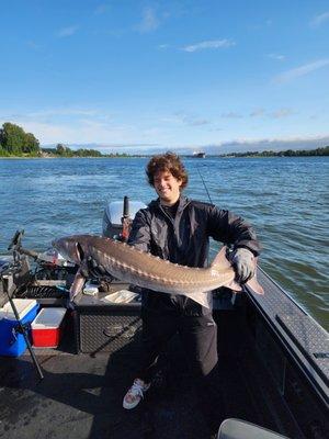 Hook'em Up Guide Service