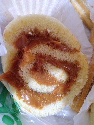 Pionono, roll stuffed with dulce de leche, wow!