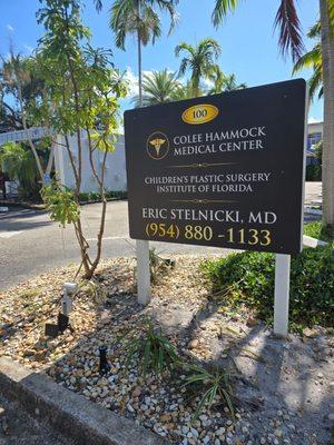 Eric Stelnicki, MD, PA