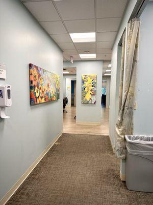 The hallway to get from the changing room to the X-ray area.