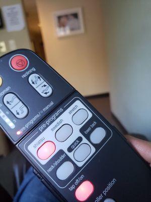 Shiatsu on massage chair while waiting for my chirp session, awes0me