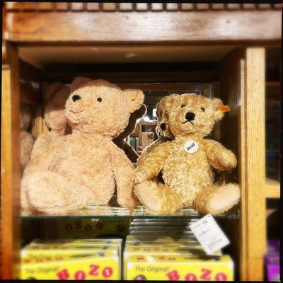 Steiff bears