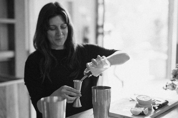 Shake It Up Bartending