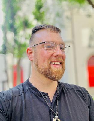 Tha cut - a couple days later. Precise no-taper at the top the way i like it!