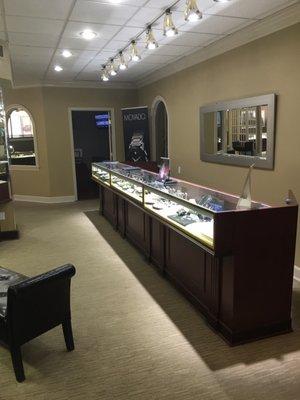 Robert Irwin Jewelers