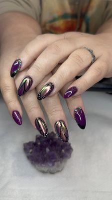 Nails & Lashes at Meraki