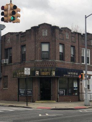 Jade's Laundromat