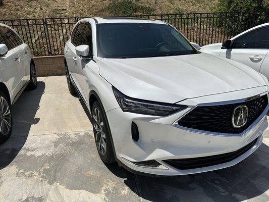 2024 Acura MDX front windshield tinted