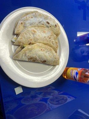 Ktrachos Town Restaurant