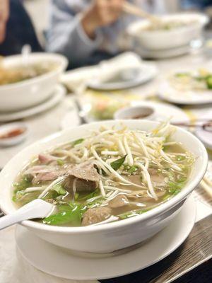 #18 Combination Noodle Soup - Pho Dac Biet