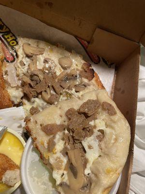 Hungry Howie's Pizza & Subs