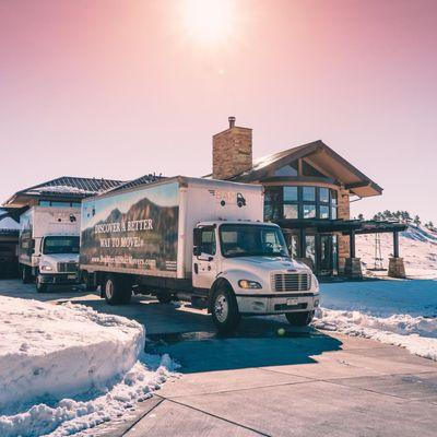 Full Service Moving. Flat Rate Pricing. Happy Customers.