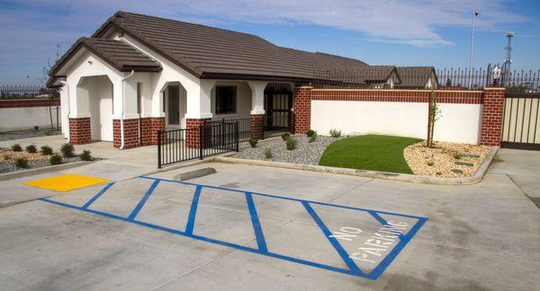 Derrel's Mini Storage