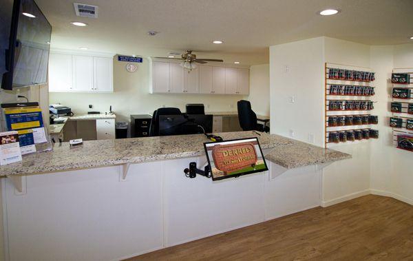 Derrel's Mini Storage