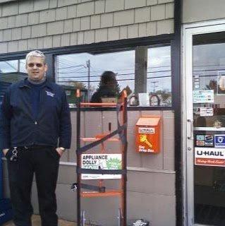 U-Haul Neighborhood Dealer