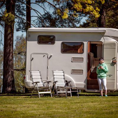 Roaming Bear RV-RV Rentals & Sales