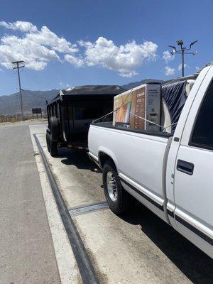 Junkiez Junk Removal