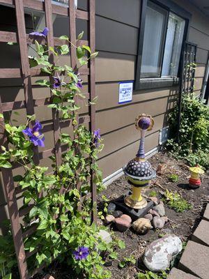 Totems & mushrooms for your garden