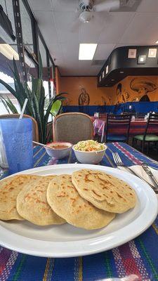 4 delicious pupusas that I've had in a long time and will be returning back again.