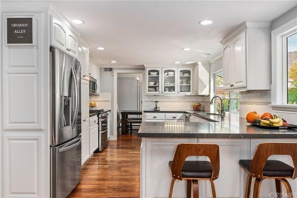 Marina Ashurov - Keller Williams Encino-Sherman Oaks