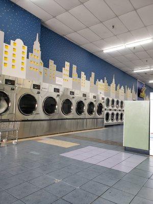 The Speed Queen high capacity dryers. .75 cents for 15 minutes. My stuff was done in 30 minutes!