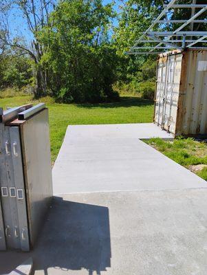 Solid Path Concrete Floors and Hardscapes