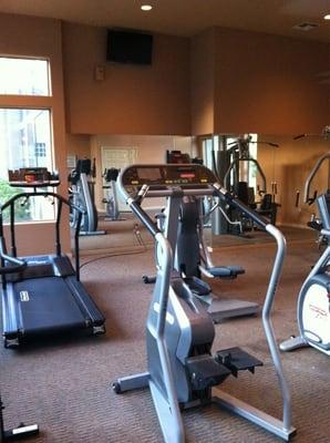 The Hawthorne Apts Gym