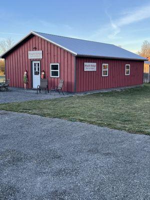 Maple Ridge Tack & Apparel