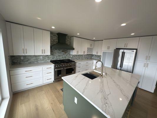 Check out this stunning custom kitchen design in its final stage! Our client couldn't be happier.