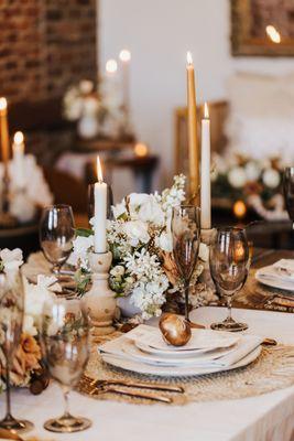 DETAILS:
https://realweddingsmag.com/grass-valley-wedding-inspiration-sustainable-beauty-the-layout/