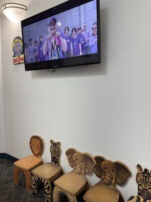 Waiting are in the hall