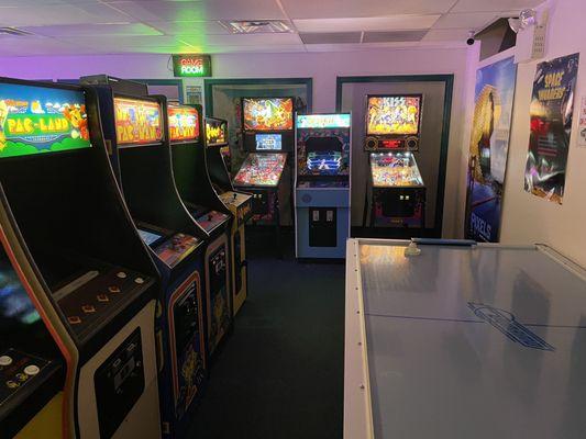 All the games are working and are very clean. No complaints!