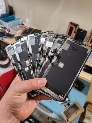 we do have premium iphone screens available