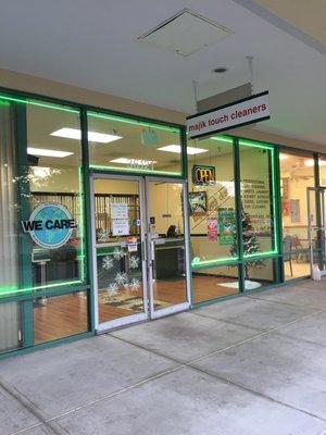 Majik Touch Cleaners