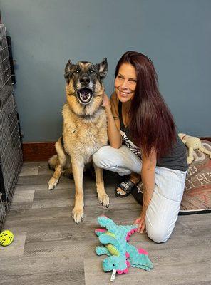 Shep says; "Come visit Kim at the Pet Spa!"