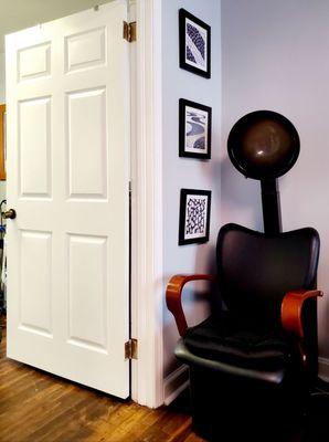 Dryer chair at FONT SALON in Macon, Georgia.